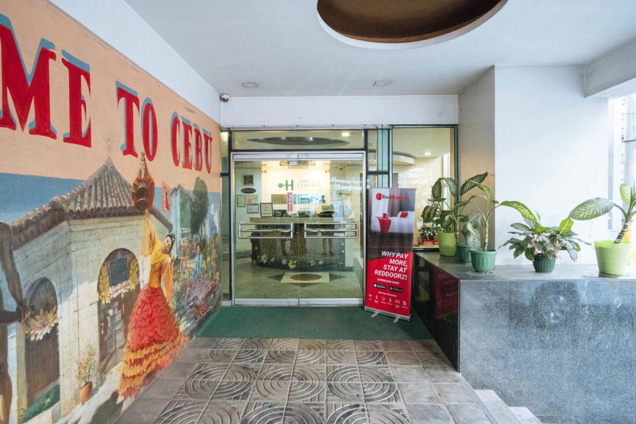Reddoorz Plus Near Cebu Capitol מראה חיצוני תמונה